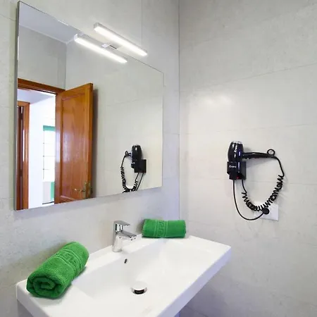 Aloe Apartment *
